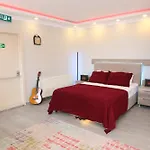 Sahra Kent Kadıköy