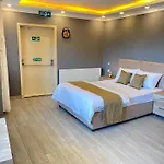 Sahra Kent Kadıköy * İstanbul