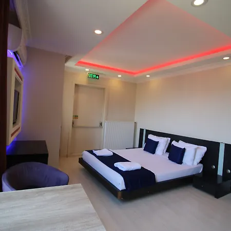 Sahra Kent Kadikoey * איסטמבול