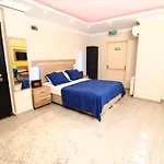 Sahra Kent Kadikoey Istanbul