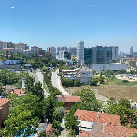 Sahra Kent Kadikoey